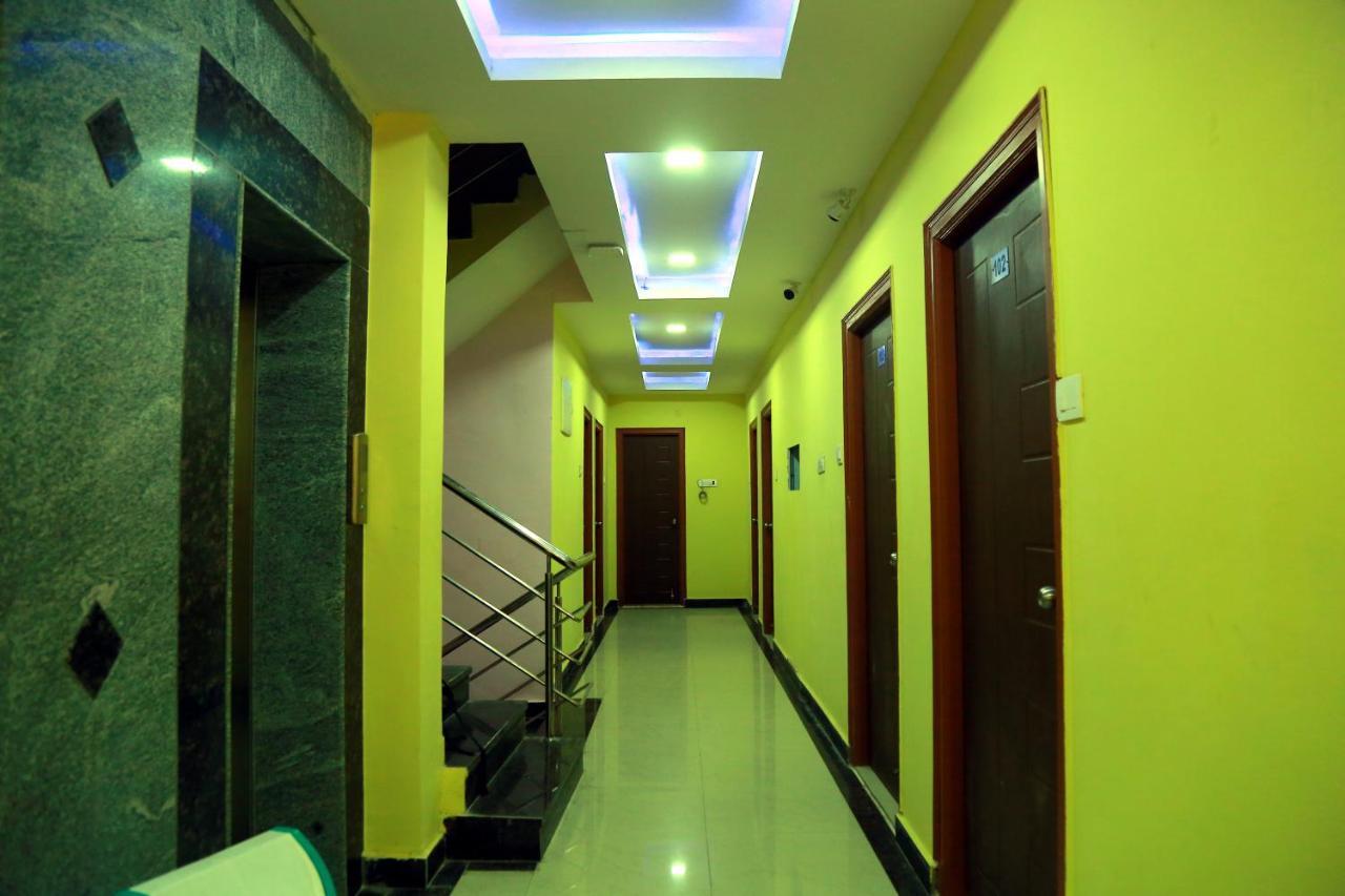 Hotel Sky Park Shamshabad Exterior foto